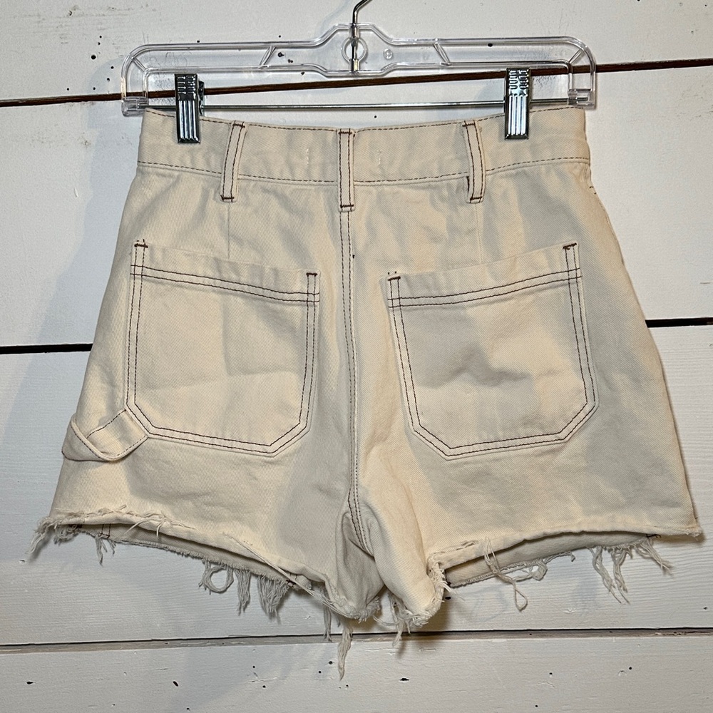 Pacsun Womens Cream Cargo Jean Shorts - Picture 2 of 7